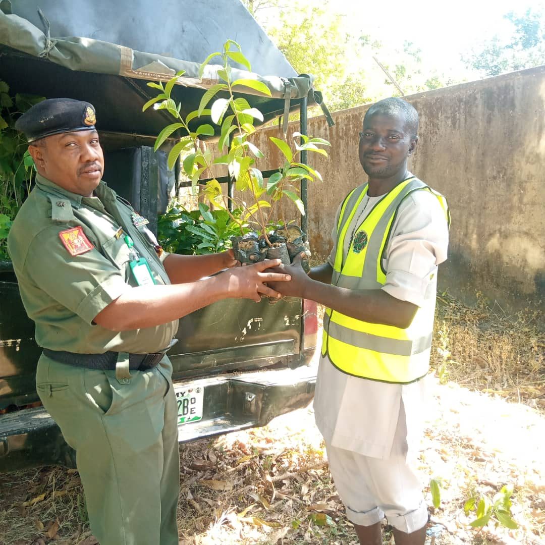 Seedlings donated to the Nigerian Army